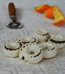 Il Giglio dolci di Sardegna TIRIKEDDAS CON SAPA Scatola 350 g