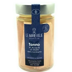 Filetti di Tonno pinne gialle in acqua di mare della Sardegna